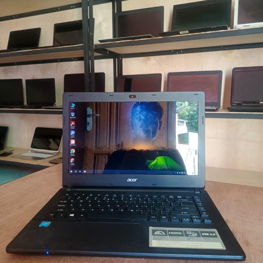ACER ASPIRE ES1